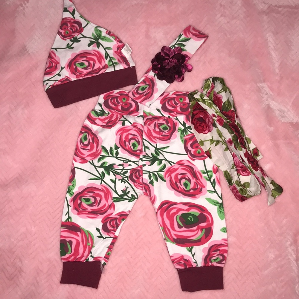 Matching set of 2 headbands one hat and pants